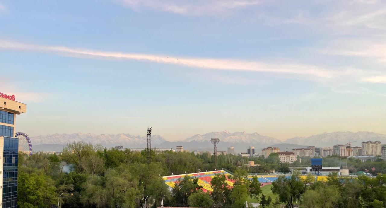 Logvinenko Apartment Bishkek Exterior photo